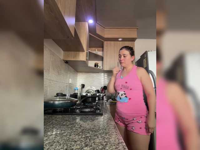 Karlacortes live cam on BongaCams
