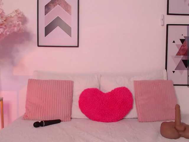 karlacortes1 live cam on BongaCams