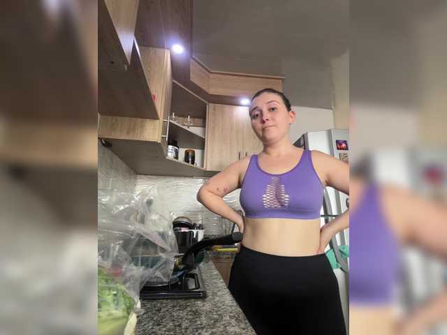 karlacortes1 live cam on BongaCams