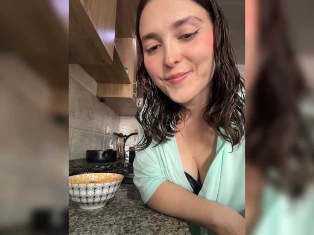 karlacortes1 live cam on BongaCams