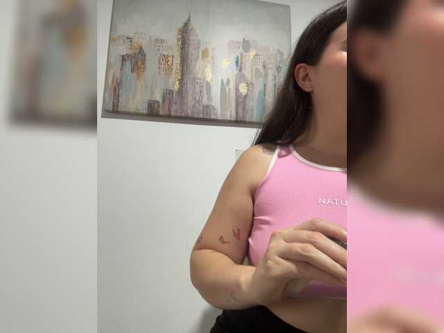 Karlacortes live cam on BongaCams