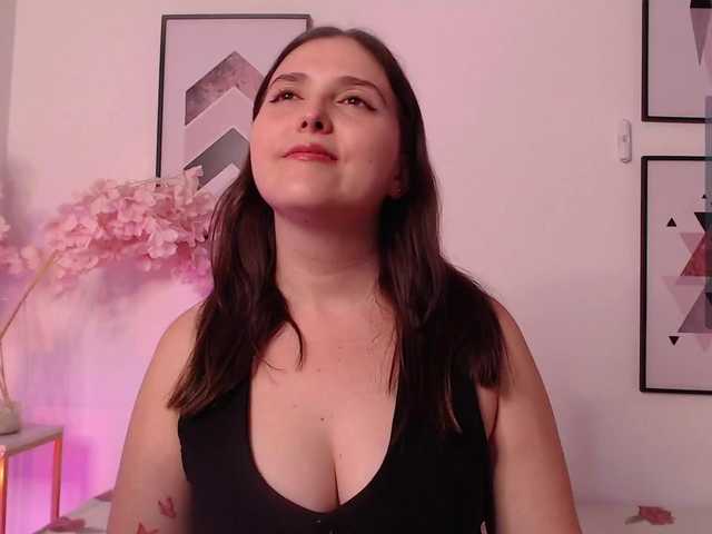 karlacortes1 live cam
