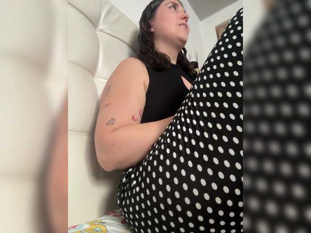 karlacortes1 live cam on BongaCams