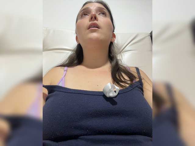 karlacortes1 live cam on BongaCams