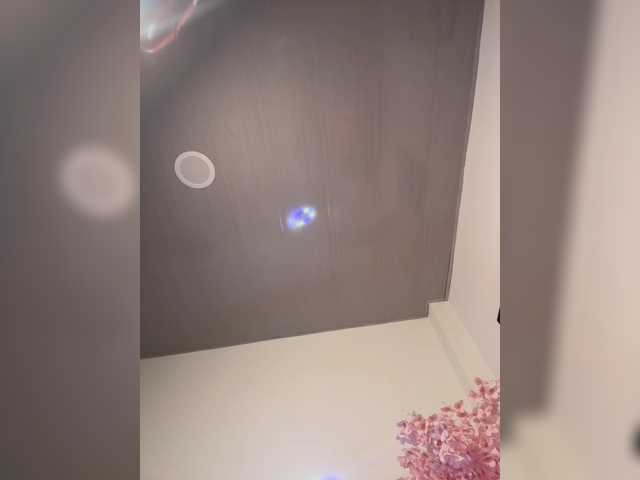 Karlacortes live cam