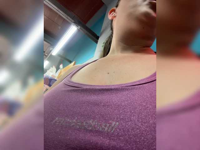 karlacortes1 live cam on BongaCams