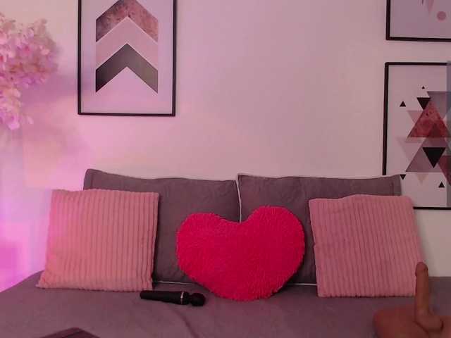 karlacortes1 live cam on BongaCams