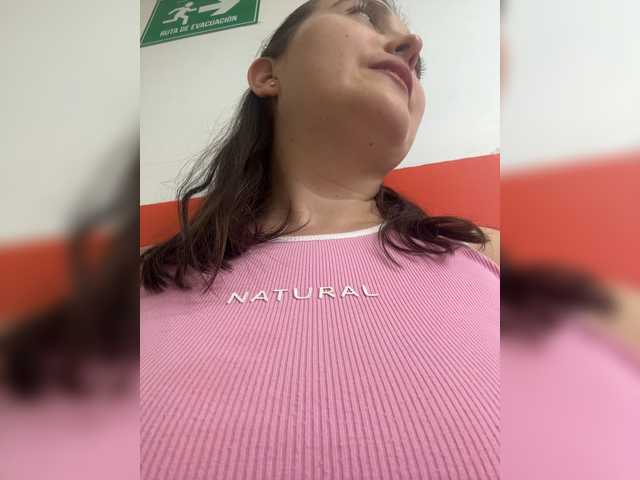 karlacortes1 live cam on BongaCams