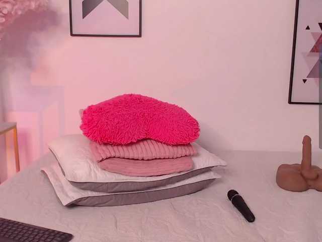 karlacortes1 live cam on BongaCams