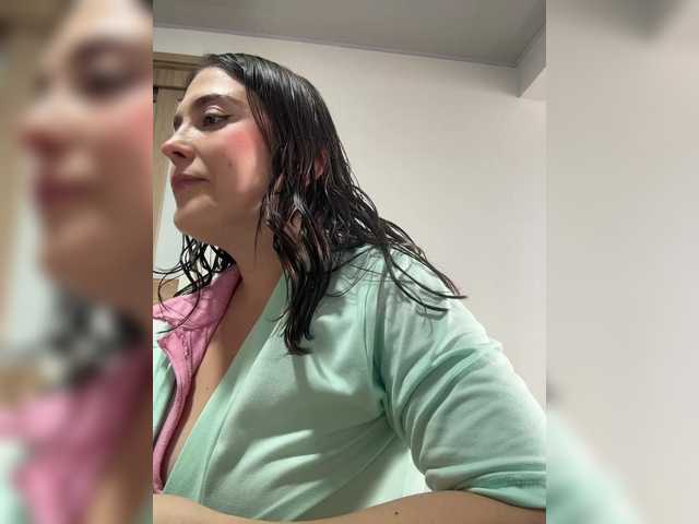 karlacortes1 live cam on BongaCams