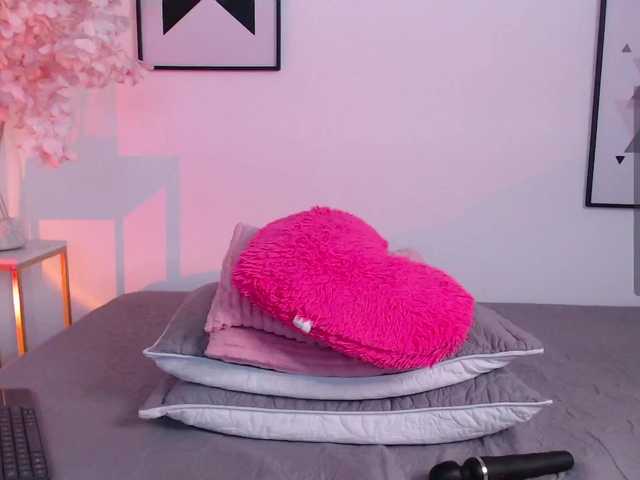 Karlacortes live cam preview