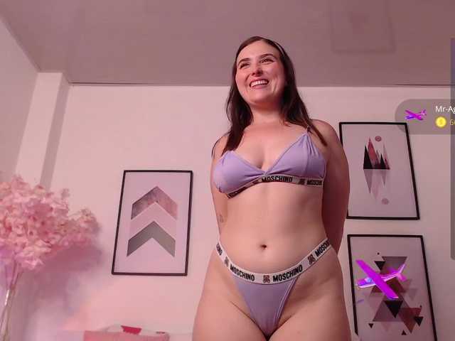 karlacortes1 live cam on BongaCams
