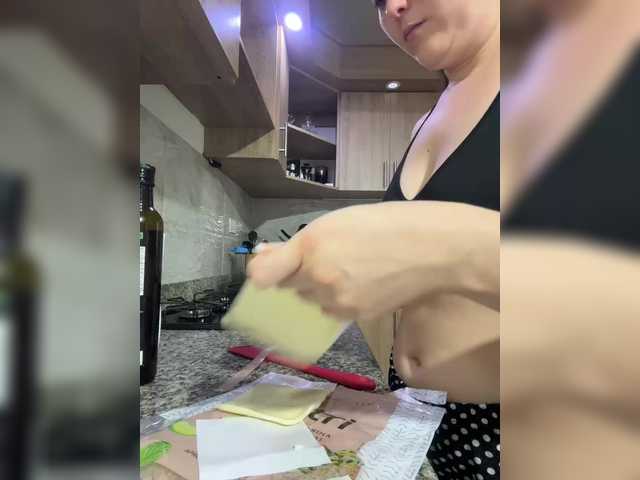 karlacortes1 live cam on BongaCams