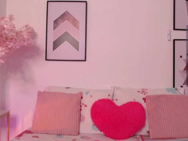 karlacortes1 live webcam show