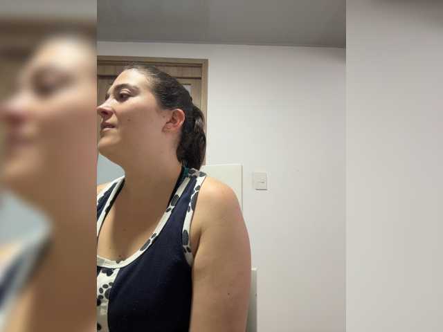 karlacortes1 live cam on BongaCams