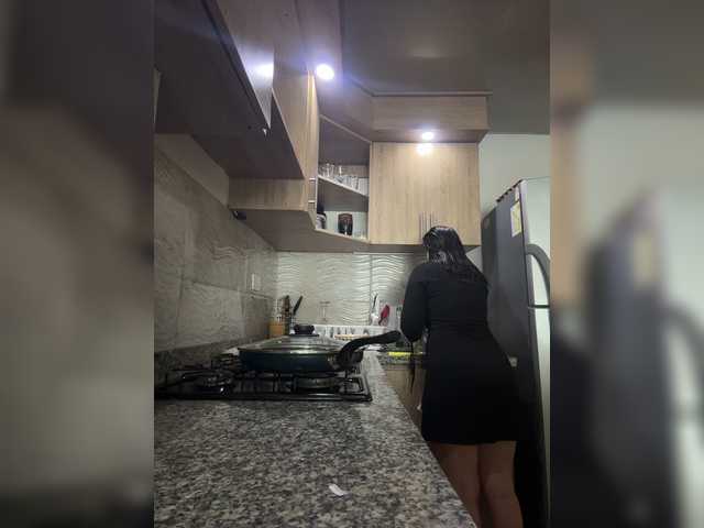 Karlacortes live webcam show