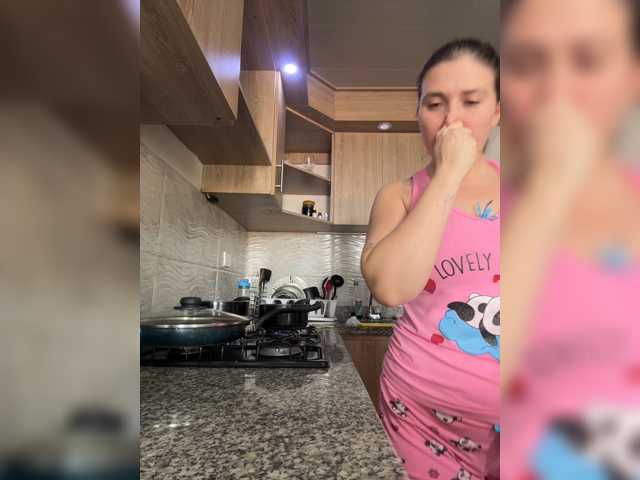 Karlacortes live cam on BongaCams