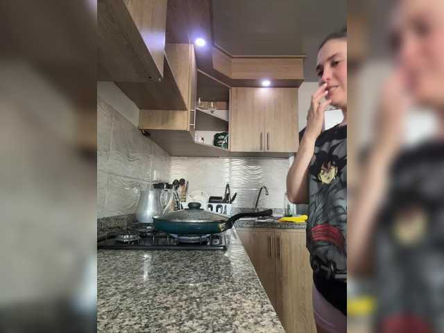 karlacortes1 live cam on BongaCams