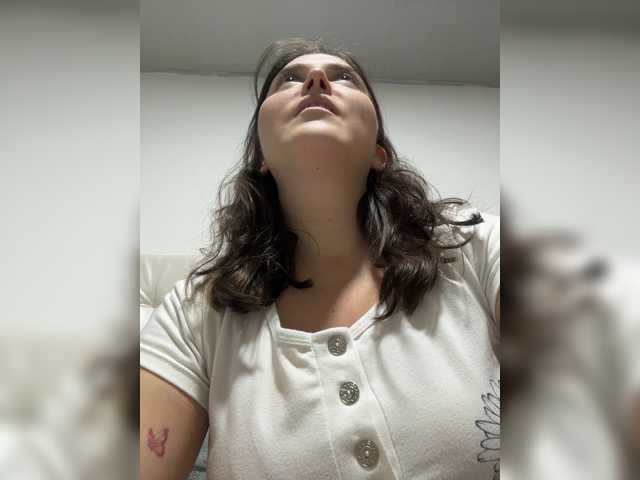 karlacortes1 live cam on BongaCams