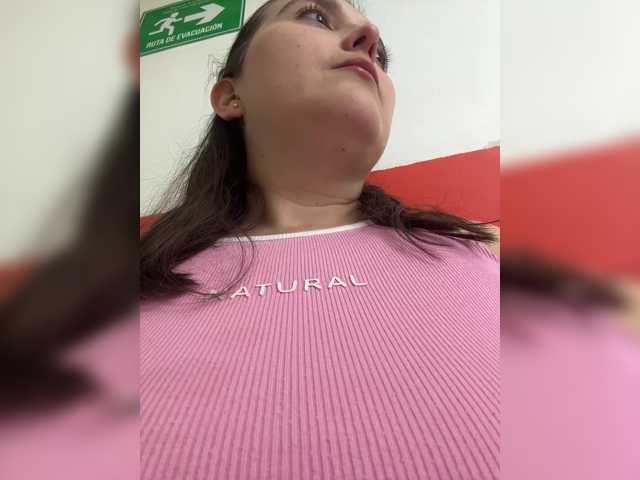karlacortes1, en directo ahora en BongaCams
