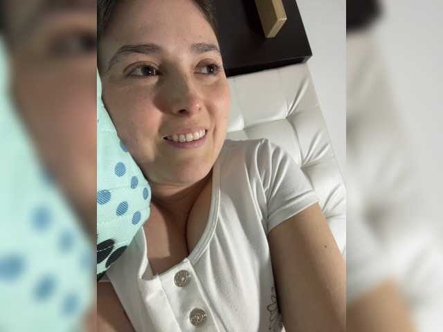 Karlacortes live cam preview
