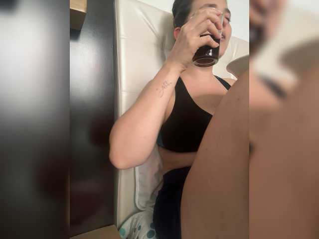 karlacortes1 live cam on BongaCams