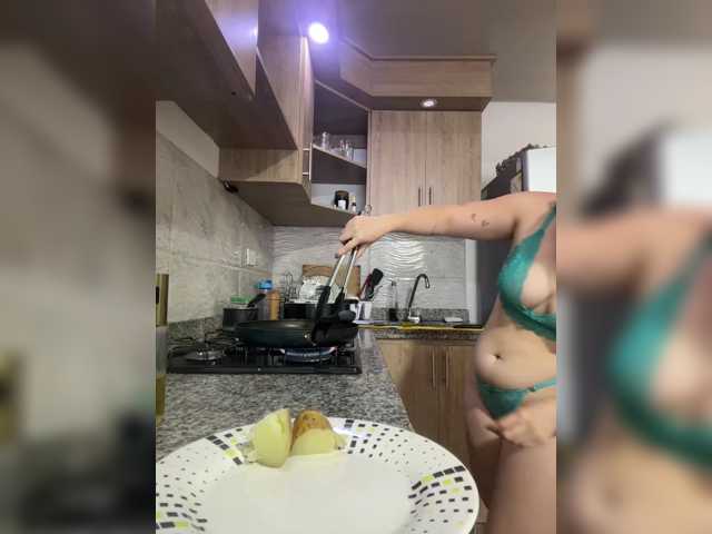karlacortes1 live cam on BongaCams
