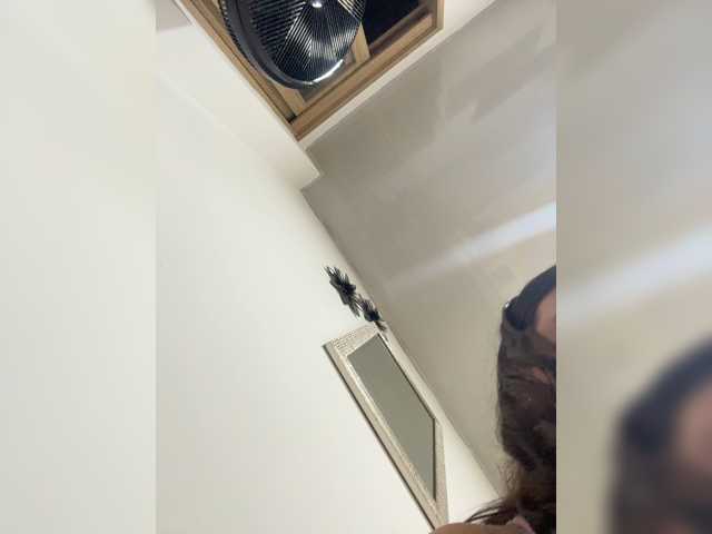 karlacortes1, live now on BongaCams