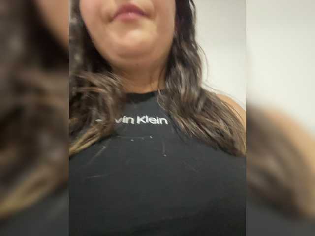 karlacortes1 live cam on BongaCams
