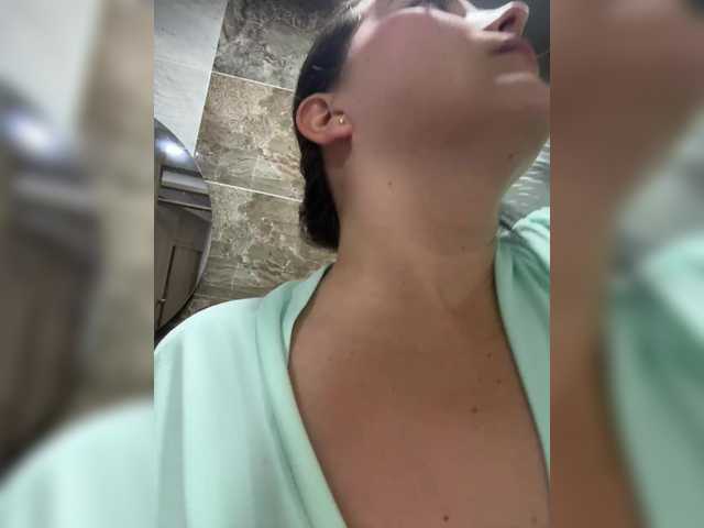 karlacortes1's BongaCams show and profile