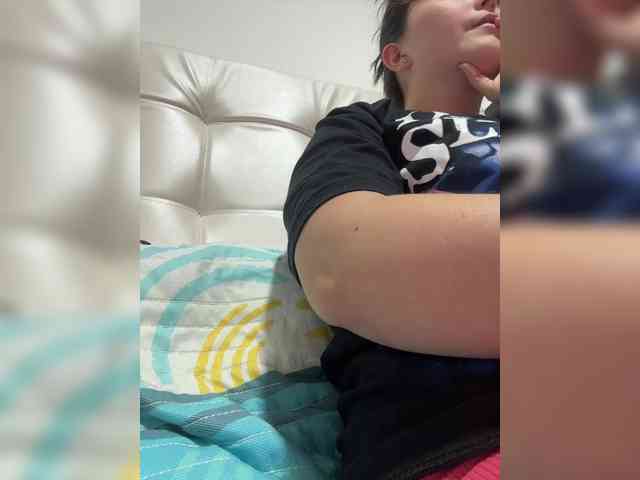 karlacortes1 Live Webcam on BongaCams
