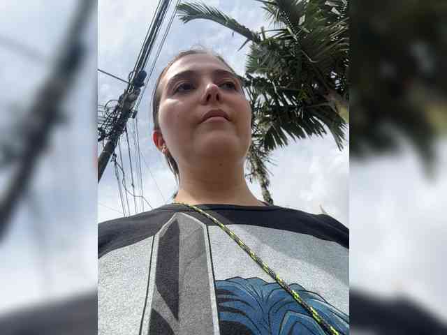 karlacortes1 Live Webcam on BongaCams