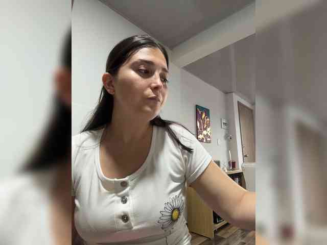 karlacortes1 Live Webcam on BongaCams