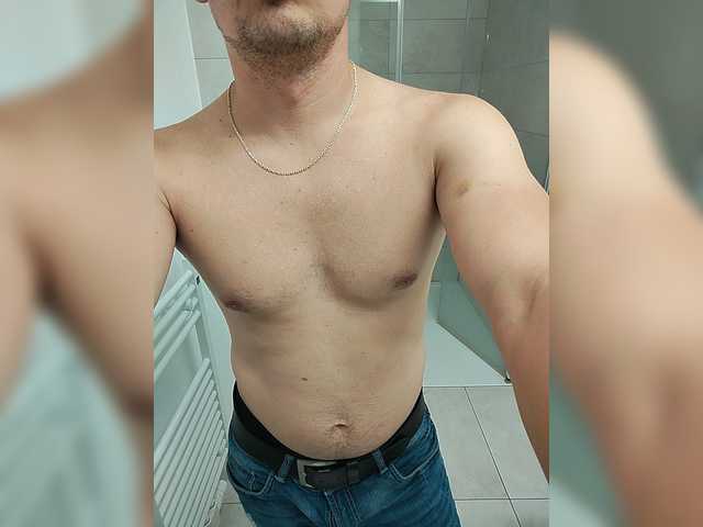 Alex931828