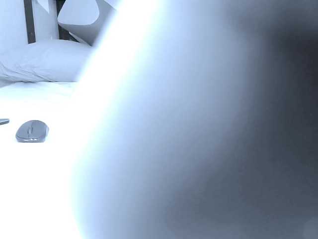 SmileDance live cam on BongaCams