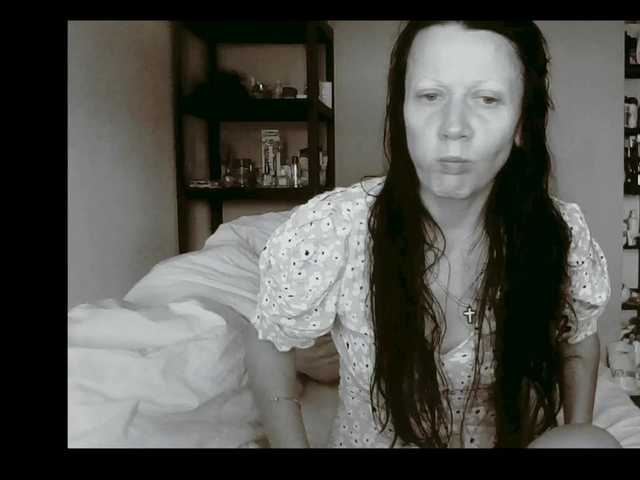 SmileDance live cam on BongaCams