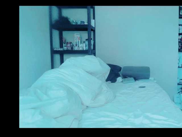 SmileDance live cam on BongaCams