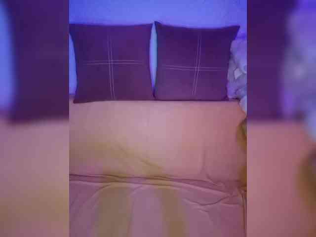 AlissaFoxx webcam