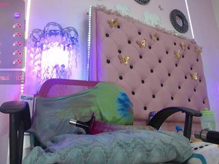 EmmaPink3