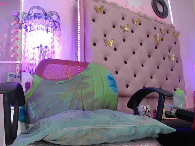 EmmaPink3