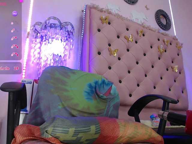 EmmaPink3