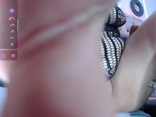 EmmaPink3 live cam on BongaCams