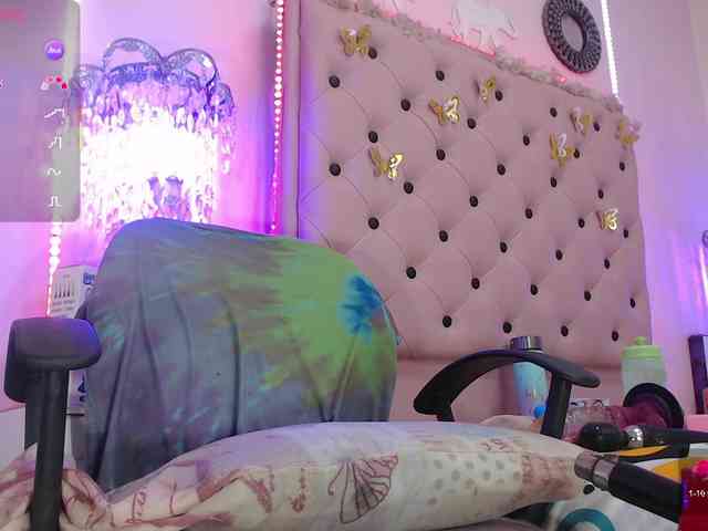 EmmaPink3