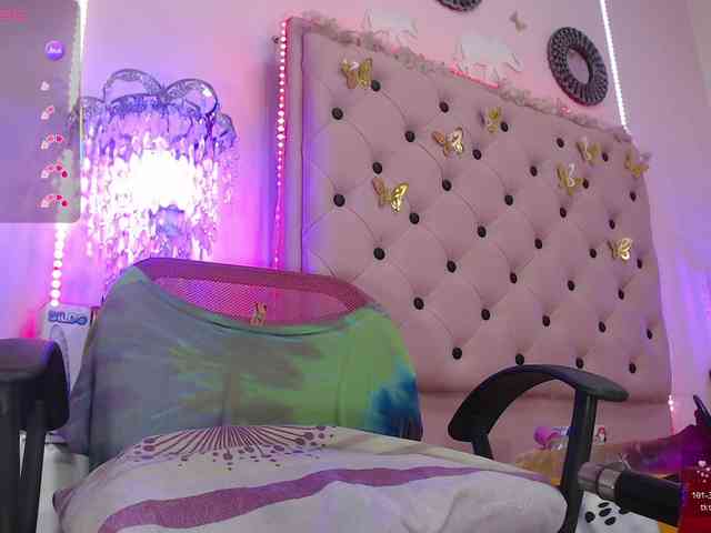 EmmaPink3 webcam