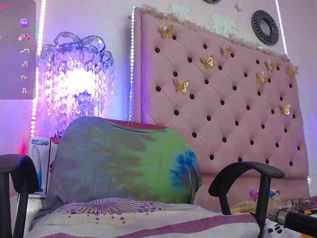 EmmaPink3 webcam