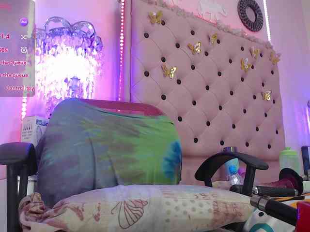 EmmaPink3 webcam
