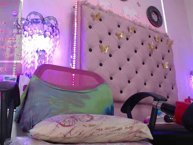 EmmaPink3 webcam