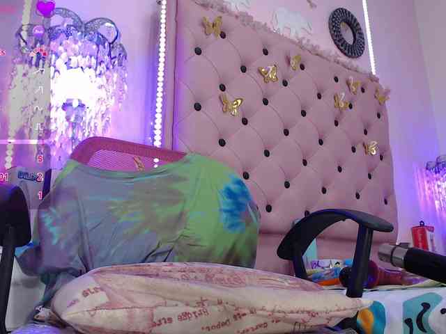 EmmaPink3 webcam