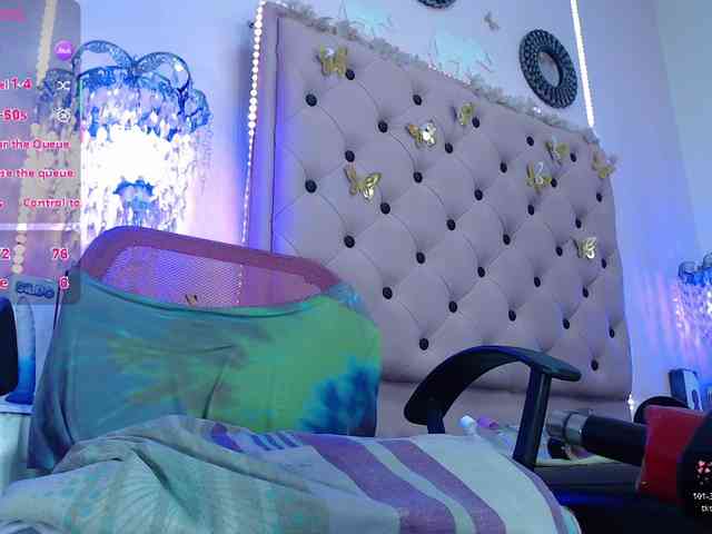 EmmaPink3
