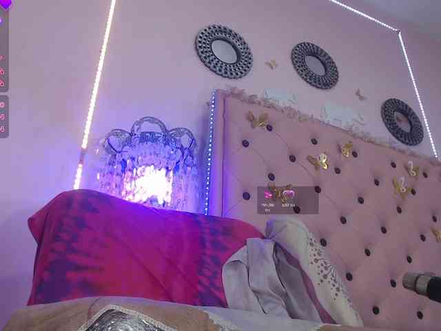 EmmaPink3